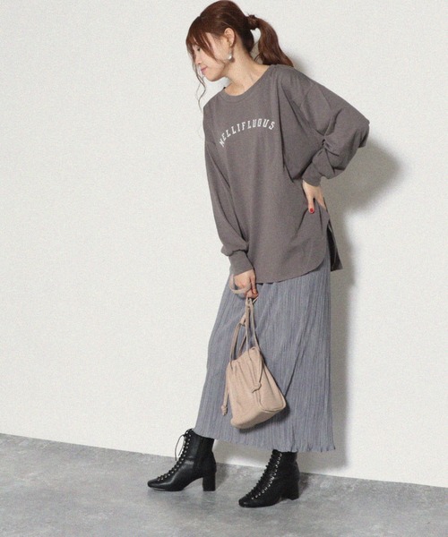 Cheek(チーク)の「MELLIFLUOUSプリントBIGロングTシャツ(Tシャツ/カットソー・レディース・アイボリー/オフホワイト/チャコールグレー・MEDIUM)」の11枚目の写真