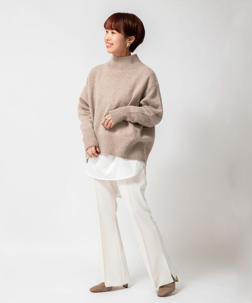 NOLLEY’S(ノーリーズ)の「ストレッチポンチフレアパンツ(その他パンツ・レディース・ブラック/ベージュ/オフホワイト・36/38)」の17枚目の写真