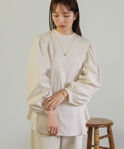 select MOCA(セレクトモカ)の「ノーカラ―ボリューム切替ブラウス(シャツ/ブラウス・レディース・ブラック/オフホワイト/ライトパープル/カーキ/ライトベージュ・FREE)」の9枚目の写真