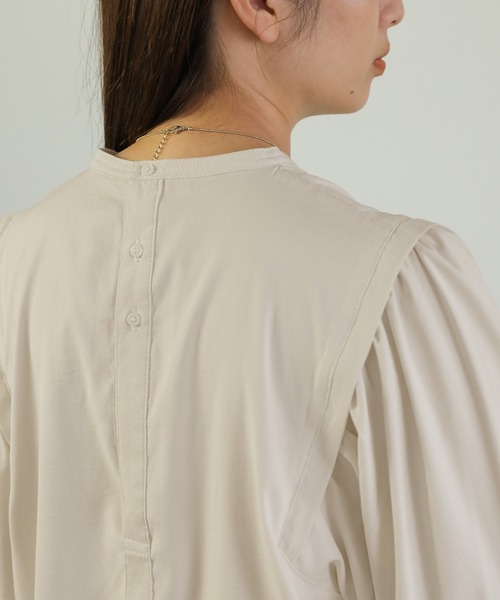 select MOCA(セレクトモカ)の「ノーカラ―ボリューム切替ブラウス(シャツ/ブラウス・レディース・ブラック/オフホワイト/ライトパープル/カーキ/ライトベージュ・FREE)」の13枚目の写真