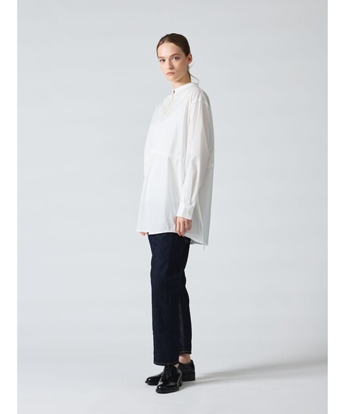 mizuiroind(ミズイロインド)の「mizuiro ind 4/5分丈デニム(デニムパンツ・レディース・ワンウォッシュ/ネイビー/ライトブルー・3/1/2/0)」の6枚目の写真