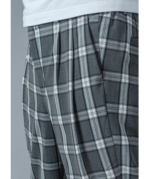 REGIEVO(レジエボ)の「REGIEVO シックなチェックパンツ ツータックストレッチ(その他パンツ・メンズ・グレー/グレー系その他/ブラック/ブラック系その他・M/L/S)」の22枚目の写真