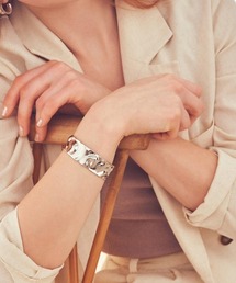 UNRELISH（アンレリッシュ）の「太ニュアンスプレートバングル（バングル/リストバンド・レディース）」