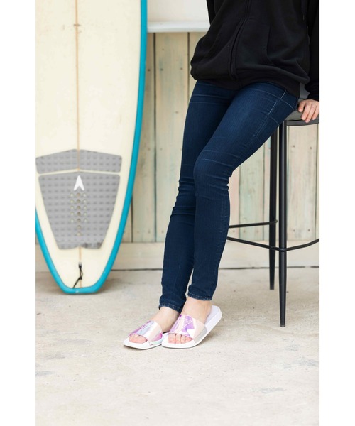 Guess（ゲス）の「【GUESS】ゲスヨーロッパモデルgwSAVAN6-B サンダル（サンダル・レディース・スカイブルー・US6/US7/US8/US5）」の4枚目の写真