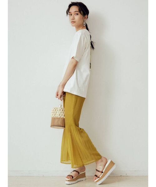 MURUA（ムルーア）の「ROSE Tシャツ（Tシャツ/カットソー・レディース・ホワイト/グレー・FREE）」の4枚目の写真