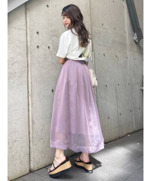 MURUA（ムルーア）の「ROSE Tシャツ（Tシャツ/カットソー・レディース・ホワイト/グレー・FREE）」の8枚目の写真