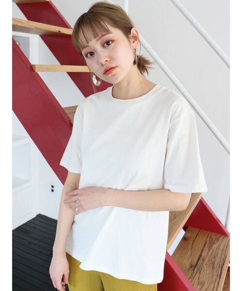 MURUA（ムルーア）の「ROSE Tシャツ（Tシャツ/カットソー・レディース・ホワイト/グレー・FREE）」の11枚目の写真