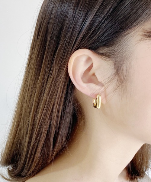 【国内即発】≪SOKO≫スクエア フープ ピアス ≪SOKO≫ ソコ ウェーブ ハートゴールド スクエアフープ ピアス