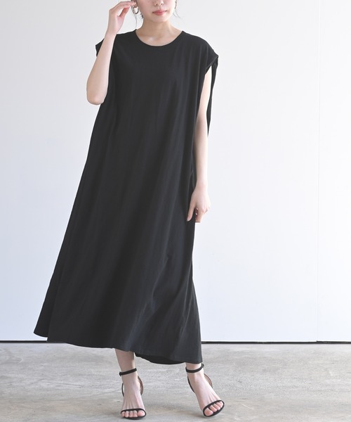 rps(アールピーエス)の「タックフレンチスリーブマキシワンピース(ワンピース・レディース・チャコールグレー/ブラック/モカ・M)」の2枚目の写真
