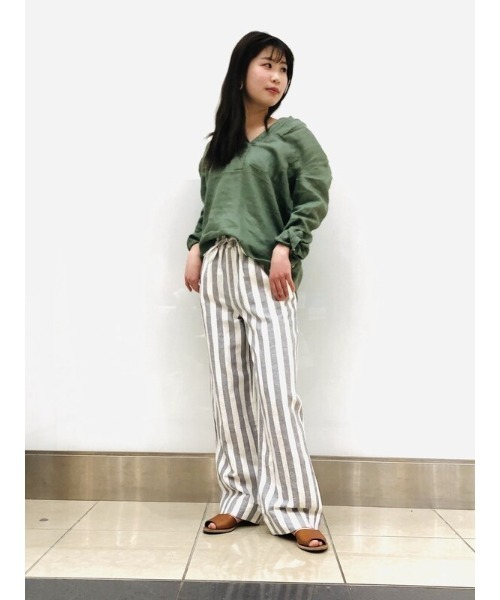 GAP（ギャップ）の「リネンポップオーバーシャツ（シャツ/ブラウス・レディース・ライトグリーン/ブラック/ホワイト・S/XS/M/L/XXS）」の20枚目の写真