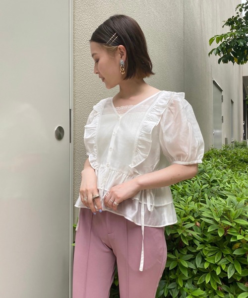 FREE'S MART（フリーズマート）の「◆前後2Wayシアー肩フリル半袖ブラウス（シャツ/ブラウス・レディース・ブラック/ホワイト/グリーン/イエロー・FREE）」の5枚目の写真