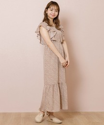 フローティングフラワーワンピース