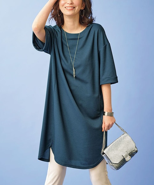 BELLUNA PLUS（ベルーナ）の「かのこ素材切替デザインワンピース（ワンピース・レディース・ブラック/ベージュ/カーキ/ターコイズブルー/レンガ・MEDIUM/LARGE/X-LARGE）」の4枚目の写真