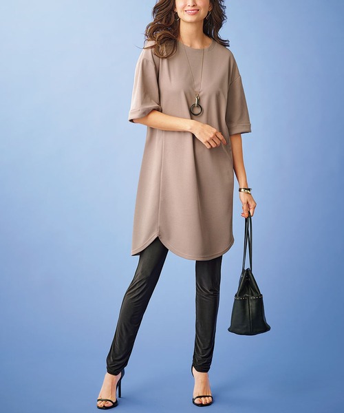 BELLUNA PLUS（ベルーナ）の「かのこ素材切替デザインワンピース（ワンピース・レディース・ブラック/ベージュ/カーキ/ターコイズブルー/レンガ・MEDIUM/LARGE/X-LARGE）」の13枚目の写真