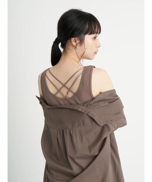 earth music&ecology(アースミュージックアンドエコロジー)の「バッククロスタンクトップ *(タンクトップ・レディース・アイボリー/ブラック/ライトベージュ/モカ・S/M)」の8枚目の写真