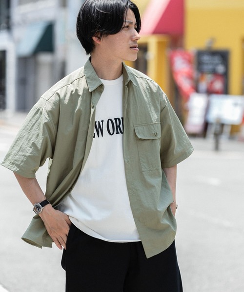 ITEMS URBANRESEARCH（アイテムズ アーバンリサーチ）の「オーバー