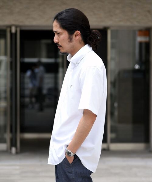 SHIPS(シップス)の「【WEB限定】SHIPS: 〈吸水速乾〉 COOLMAX(R) オックスフォード ボタンダウン ショートスリーブ シャツ(シャツ/ブラウス・メンズ・ホワイト/ブルー・SMALL/MEDIUM/LARGE/X-LARGE/XX-LARGE)」の16枚目の写真