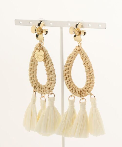 tone（トーン）の「【Sunny days】Bali drop perce（ピアス（両耳用）・レディース・ダークパープル/ライトパープル/フューシャピンク/チェリーピンク/スモーキーグリーン系/ホワイト/オレンジ・FREE）」の2枚目の写真