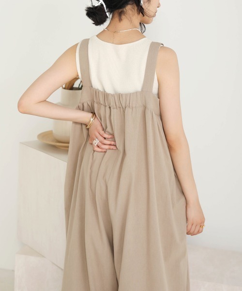 Bab(バブ)の「【WEB限定】ワイドシルエットサロペット(サロペット/オーバーオール・レディース・ブラック/ベージュ/ブラウン・FREE)」の8枚目の写真