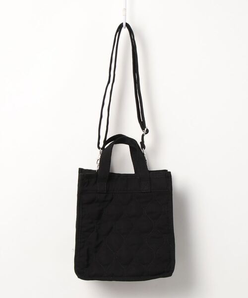 CONVERSE(コンバース)の「CONVERSE QUILTING PIPING SQUARE 2WAY TOTE BAG(トートバッグ・レディース・ベージュ/カーキ/ブラック・FREE)」の4枚目の写真