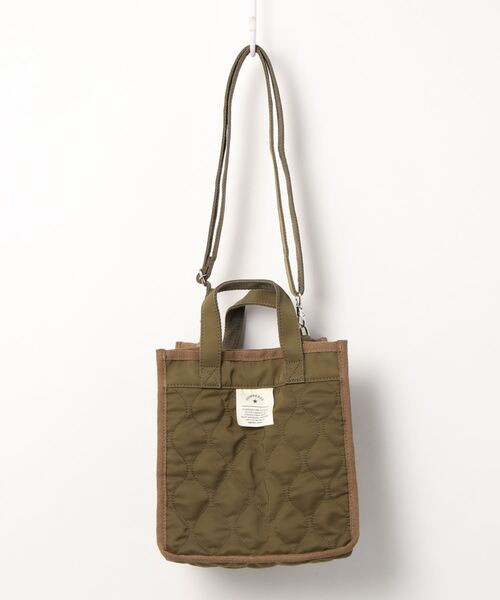 CONVERSE(コンバース)の「CONVERSE QUILTING PIPING SQUARE 2WAY TOTE BAG(トートバッグ・レディース・ベージュ/カーキ/ブラック・FREE)」の9枚目の写真