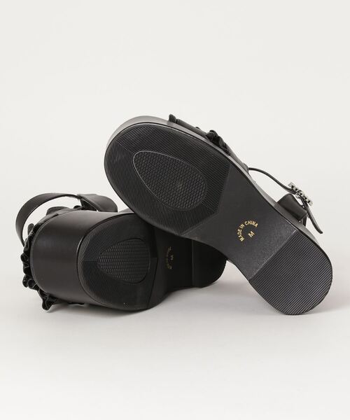 WEGO(ウィゴー)の「WEGO/クロスフリル厚底サンダル(サンダル・レディース・ブラック・MEDIUM/LARGE)」の2枚目の写真