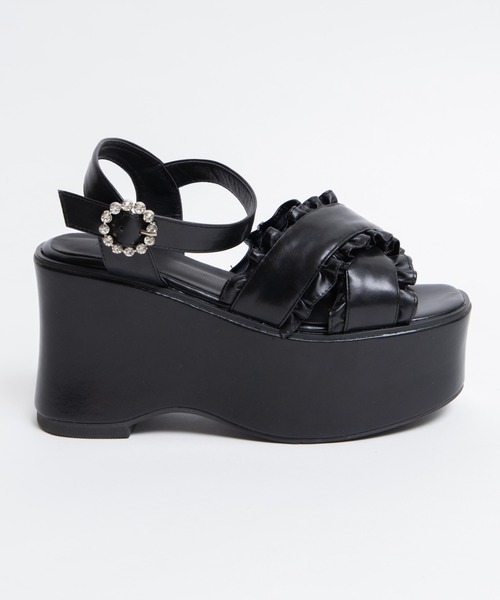 WEGO(ウィゴー)の「WEGO/クロスフリル厚底サンダル(サンダル・レディース・ブラック・MEDIUM/LARGE)」の5枚目の写真