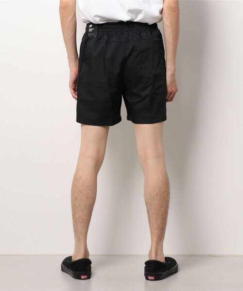 NIKE（ナイキ）の「NIKE　ウーブンショート（その他パンツ・メンズ・ブラック/グリーン・LARGE/X-LARGE/MEDIUM）」の6枚目の写真