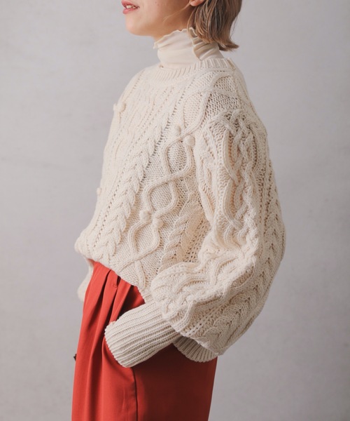ap retro（アプレトロ）の「ケーブル編みパフスリーブニット（ニット/セーター・レディース・ブラック/ブルー/イエロー/アイボリー・FREE）」の9枚目の写真