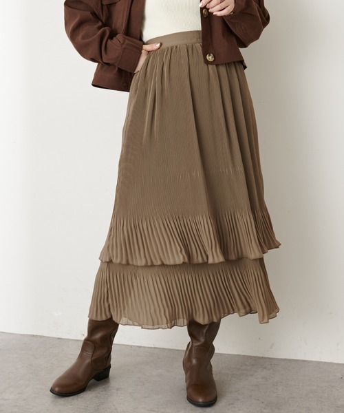 natural couture（ナチュラルクチュール）の「ティアード消しプリーツスカート（スカート・レディース・ブルー/モカ/クリーム・FREE）」の2枚目の写真