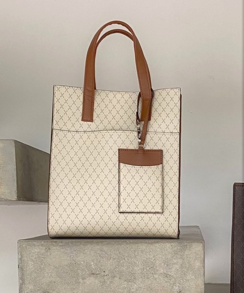 GLOBAL WORK(グローバルワーク)の「モノグラム2WAYトート/218058(トートバッグ・レディース・ブラック/ブラウン/ダークブラウン・FREE)」の3枚目の写真