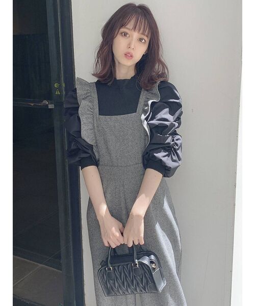 dazzlin（ダズリン）の「フリルロングサロペット（サロペット/オーバーオール・レディース・ブラック/グレー・FREE）」の4枚目の写真