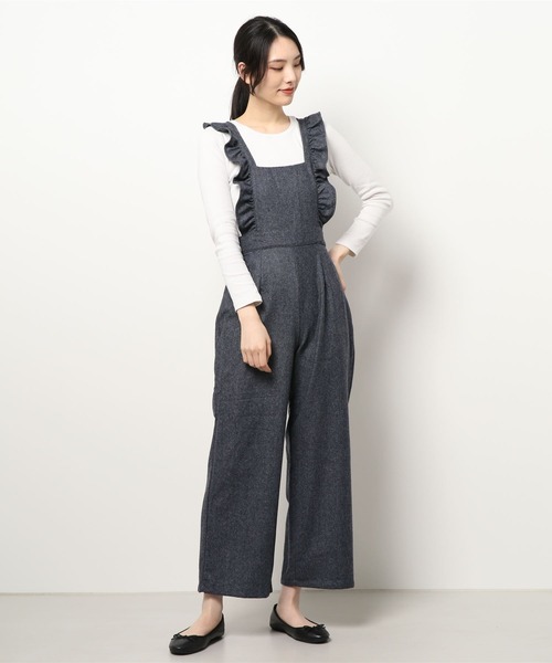 dazzlin（ダズリン）の「フリルロングサロペット（サロペット/オーバーオール・レディース・ブラック/グレー・FREE）」の2枚目の写真