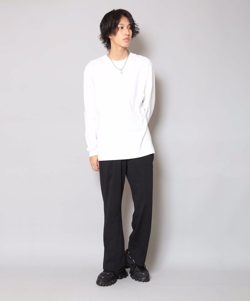 HANES（ヘインズ）の「【HANES/ヘインズ】【2枚セット】BEEFY ビーフィー ロングスリーブTシャツ 2枚組 ロンT ヘビーウェイト 厚手で透けない 1枚着・インナー兼用 ユニセックス（Tシャツ/カットソー・メンズ・グレー/ネイビー/ホワイト/チャコールグレー/ブラック・LARGE/X-LARGE/MEDIUM/X-SMALL/SMALL）」の10枚目の写真