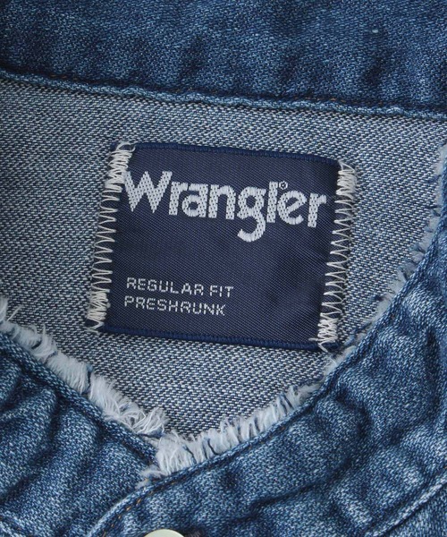 Wrangler（ラングラー）の「『別注』Wrangler×URBAN RESEARCH　DENIM SHIRTS（シャツ/ブラウス・レディース・ブルー・FREE）」の21枚目の写真