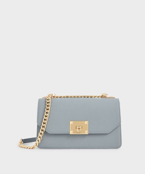 【 】プッシュロック開封 クロスボディバッグ★ CHARLES & KEITH（チャールズ & キース）の「クラシックプッシュ