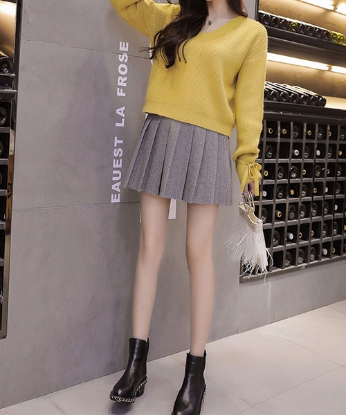 Grandeir（グランディール）の「裏地付き ミニ丈 プリーツスカート（スカート・レディース・グレー/チャコールグレー/ブラック・M）」の16枚目の写真