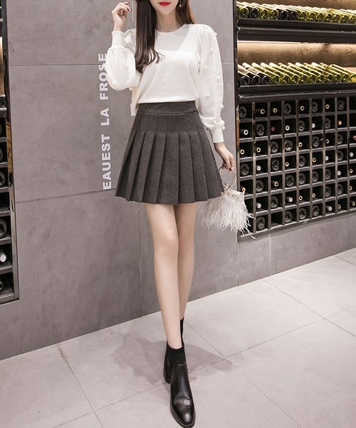 Grandeir（グランディール）の「裏地付き ミニ丈 プリーツスカート（スカート・レディース・グレー/チャコールグレー/ブラック・M）」の9枚目の写真