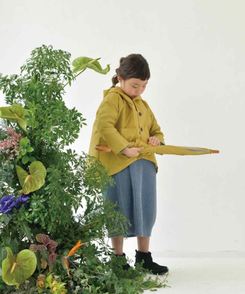 392 plusm（サンキューニプリュスエム）の「Umbrella Kids 45 - check - 790193（長傘・キッズ・ベージュ/オフホワイト/イエロー/グリーン・45cm）」の10枚目の写真