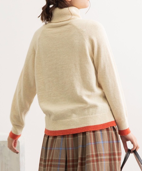 POU DOU DOU（プードゥドゥ）の「バードインターシャタートルニット（ニット/セーター・レディース・アイボリー/ベージュ/ダークグレー・3）」の20枚目の写真