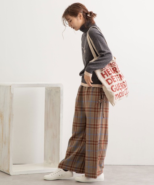 POU DOU DOU（プードゥドゥ）の「バードインターシャタートルニット（ニット/セーター・レディース・アイボリー/ベージュ/ダークグレー・3）」の14枚目の写真