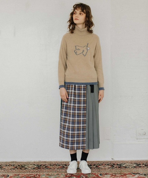 POU DOU DOU（プードゥドゥ）の「バードインターシャタートルニット（ニット/セーター・レディース・アイボリー/ベージュ/ダークグレー・3）」の11枚目の写真