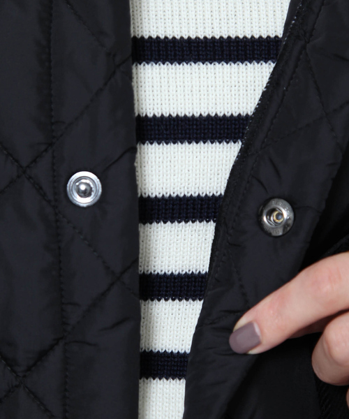 Barbour(バブアー)の「【Barbour】HOODED LIDDESDALEキルティングコート(その他アウター・レディース・ブラック/カーキ・フリー)」の6枚目の写真