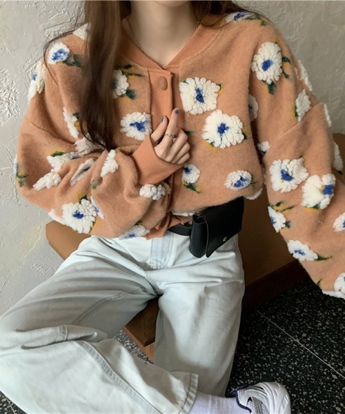 SONA（ソナ）の「SONYUNARA ボアクロップカーディガン（カーディガン/ボレロ・レディース・ブラック/コーラルピンク・FREE）」の7枚目の写真