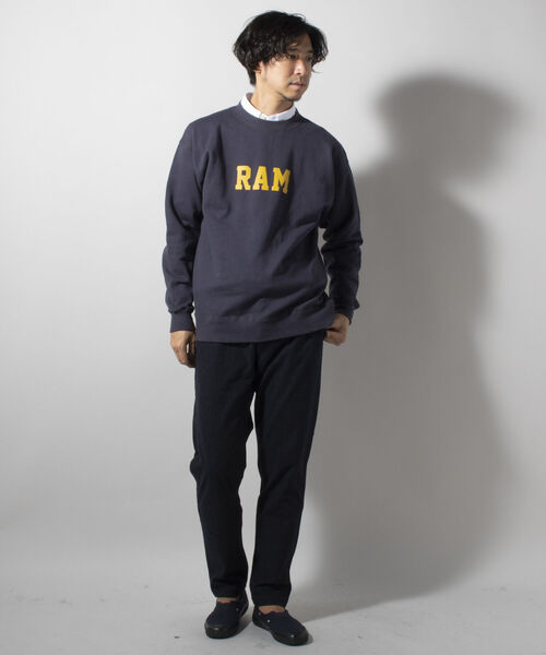 BARNS OUTFITTERS(バーンズアウトフィッターズ)の「【WEB限定】【BARNS OUTFITTERS】別注スウェット RAM(スウェット・メンズ・チャコールグレー/ブルー系その他7・SMALL/MEDIUM/LARGE)」の9枚目の写真