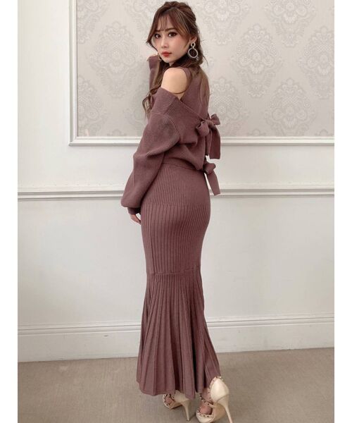 RESEXXY（リゼクシー）の「バックリボンニットセットワンピース（ワンピース・レディース・ブラック/ベージュ/ブラウン/ピンク・FREE）」の6枚目の写真