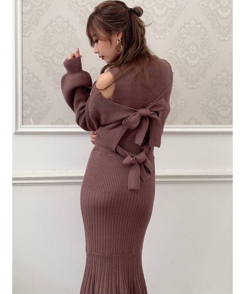 RESEXXY（リゼクシー）の「バックリボンニットセットワンピース（ワンピース・レディース・ブラック/ベージュ/ブラウン/ピンク・FREE）」の14枚目の写真