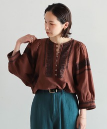 NOMBRE IMPAIR | クロスステッチ刺繍　8分袖ギャザーブラウス(シャツ/ブラウス)