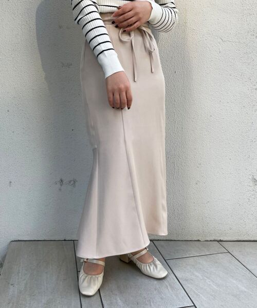 MAJESTIC LEGON（マジェスティックレゴン）の「レトロマーメイドスカート（スカート・レディース・ベージュ/ブルー系その他4/グレー/ブラック系その他・SMALL/MEDIUM）」の11枚目の写真