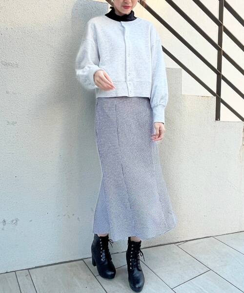 MAJESTIC LEGON（マジェスティックレゴン）の「レトロマーメイドスカート（スカート・レディース・ベージュ/ブルー系その他4/グレー/ブラック系その他・SMALL/MEDIUM）」の18枚目の写真